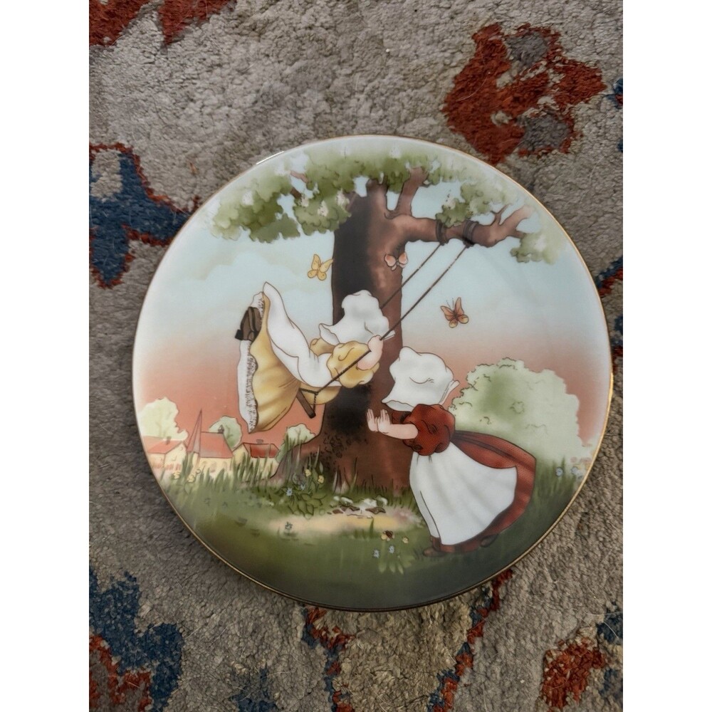 Royal Bayreuth Sun-Bonnet Babies Collector Plates Limited Edition Porcelain
